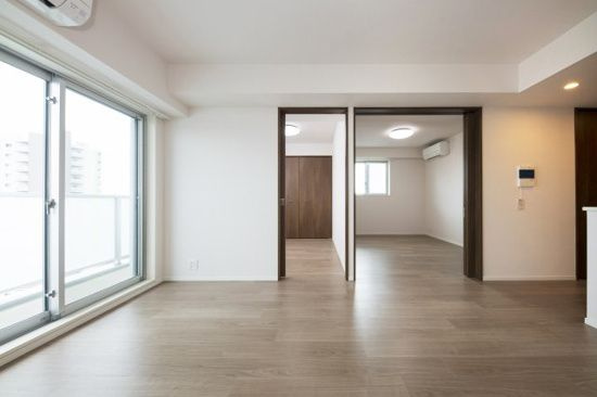 リビオメゾン南砂町の玄関