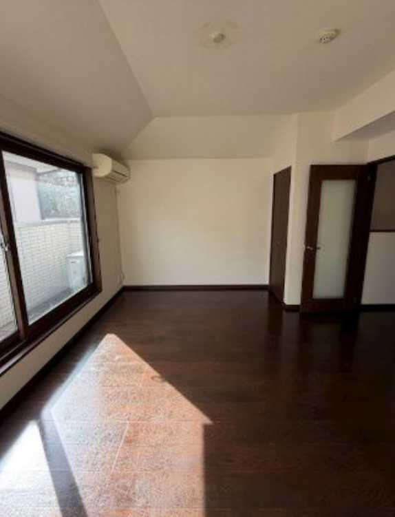 花伝テラス　駐車場付き　陽当たり良好　ルーフバルコニー　の展望