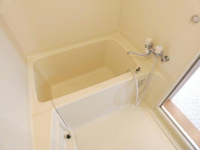 ハイツ入舟の浴室