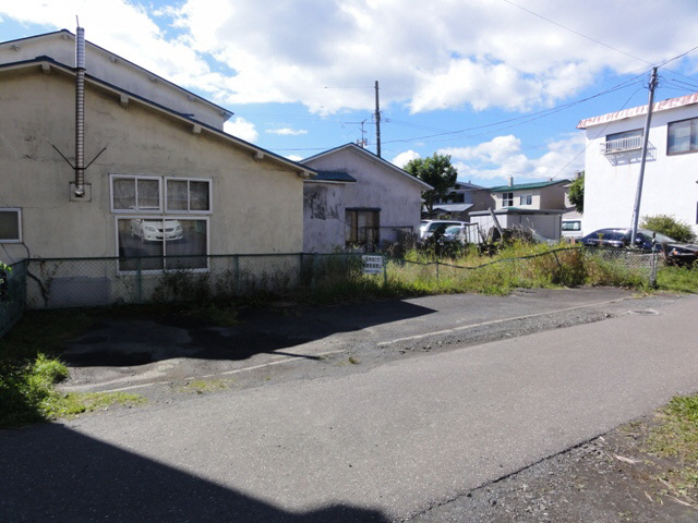 ハイツ入舟の駐車場