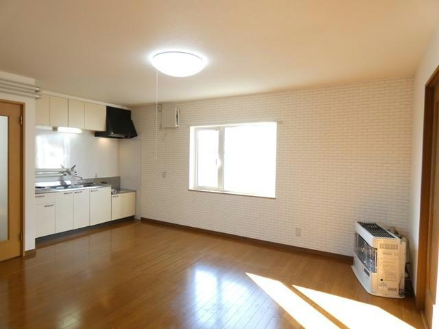 ハイツ入舟の居間・リビング