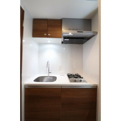 【キッチン】 | コンフォリア・リヴ森下ＭＵＴＩＯ | コンパクトなキッチンで掃除もラクラク