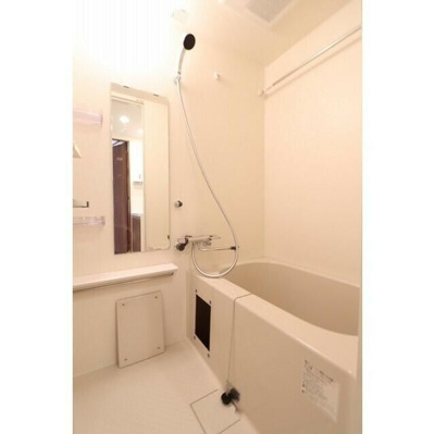 【浴室】 | コンフォリア・リヴ森下ＭＵＴＩＯ | コンパクトで使いやすいお風呂です