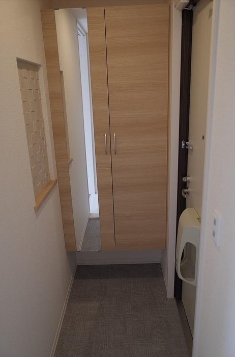 ラピス矢作の玄関