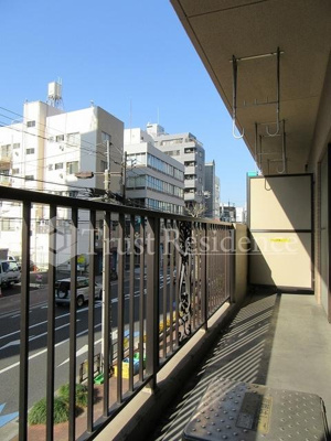 【バルコニー】 | ヒル・イーストSS