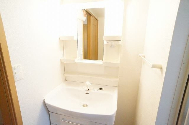 フォンテーヌ・カーサの独立洗面台