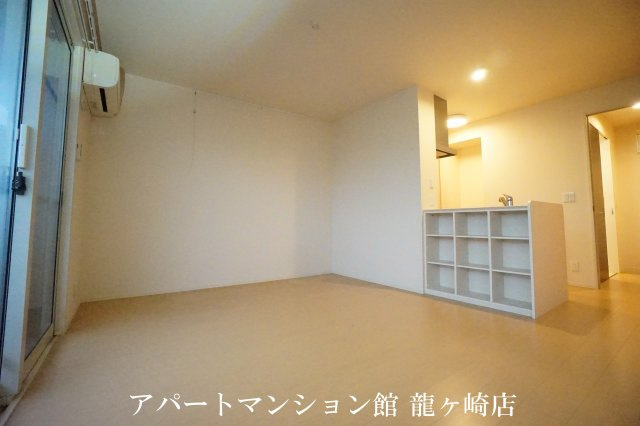 D-room住吉の居間・リビング