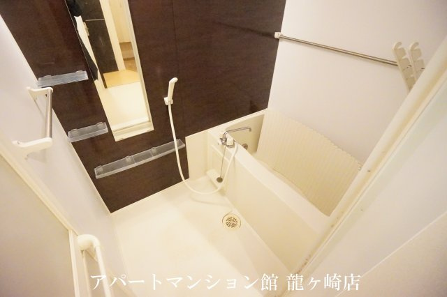 D-room住吉の浴室