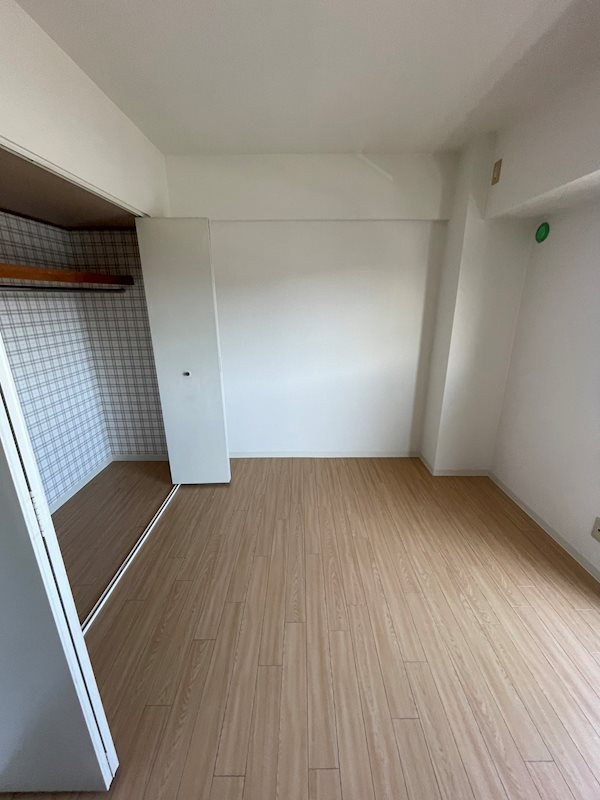 MOグロリーエイトの洋室