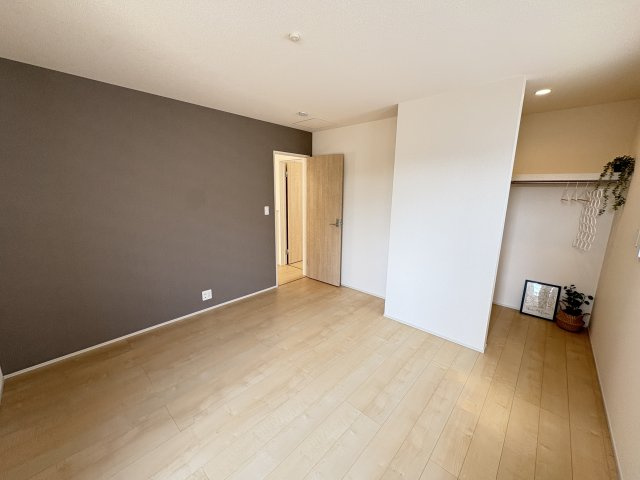 LG豊見城市我那覇1号棟＼☆ご成約時キャッシュバック☆／の洋室