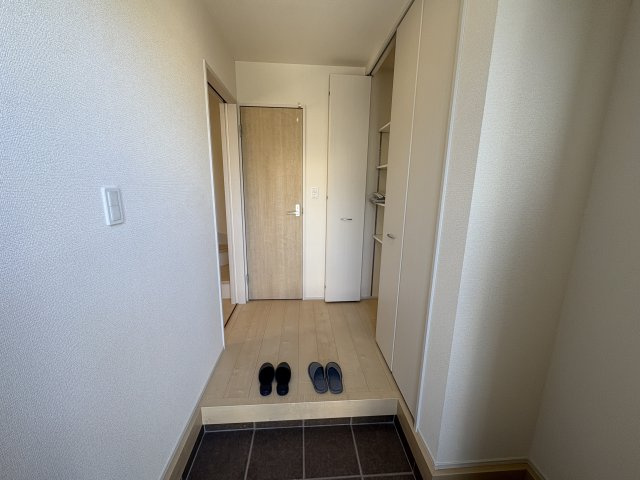 LG豊見城市我那覇1号棟＼☆ご成約時キャッシュバック☆／の玄関