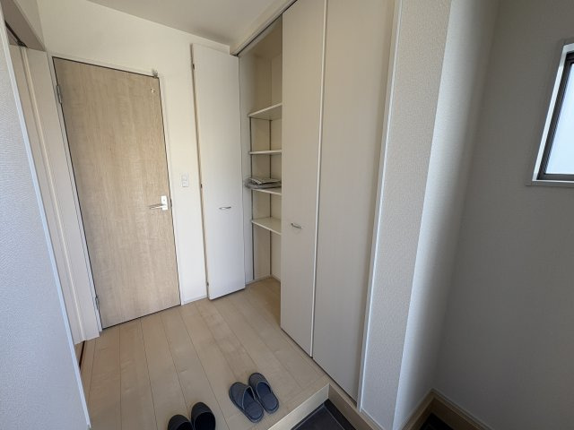 LG豊見城市我那覇1号棟＼☆ご成約時キャッシュバック☆／の玄関