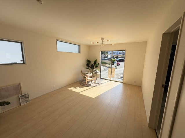 LG豊見城市我那覇1号棟＼☆ご成約時キャッシュバック☆／の居間・リビング