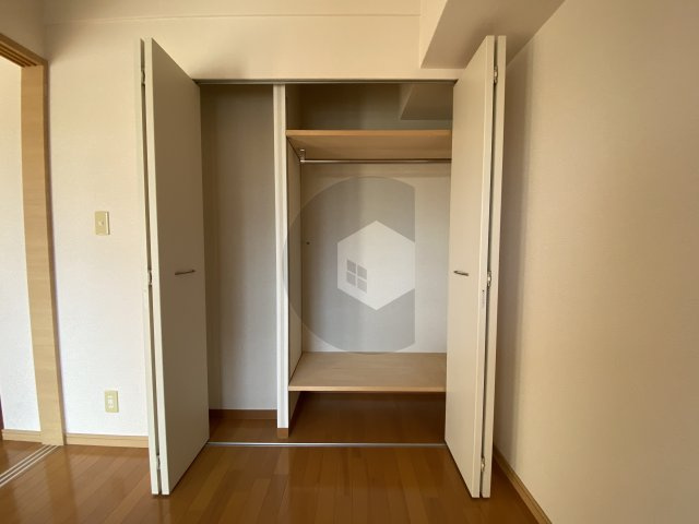 グランガーデン足代新町の収納