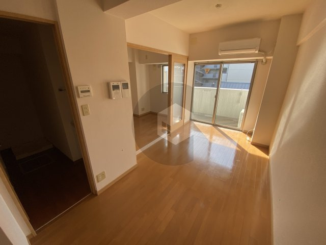 グランガーデン足代新町の内装