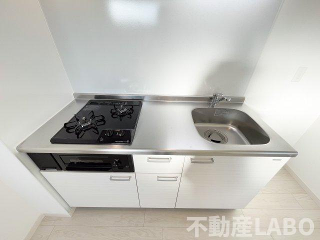 セレニティ加美南A棟のキッチン