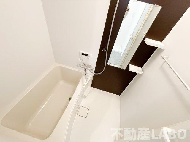 セレニティ加美南A棟の浴室