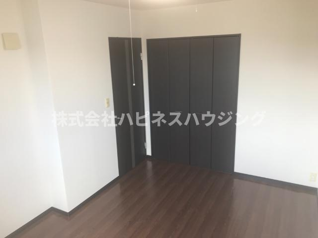 リリー・オブ・ザ・バレーの内装|洋室