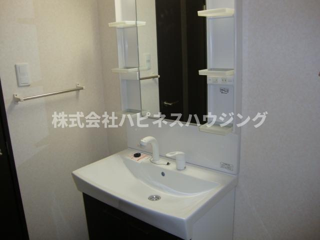 リリー・オブ・ザ・バレーの洗面所|洗面