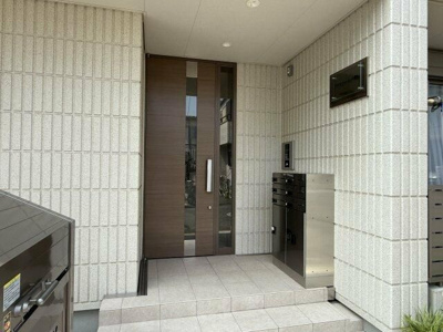 【エントランス】 | ヴァンベール中野