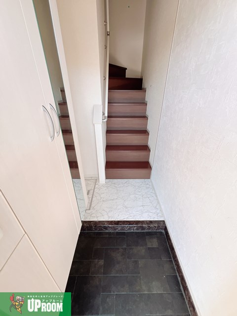 Muse Fuso B棟の玄関