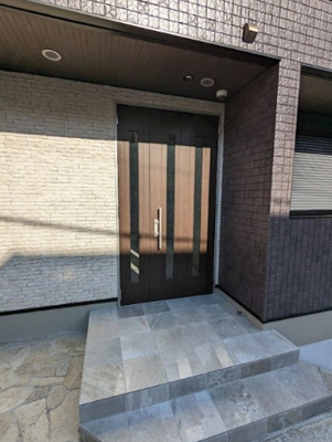 【エントランス】 | ラヴィデ香風園