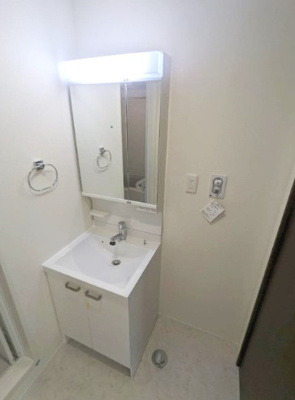 【洗面所】 | ラヴィデ香風園