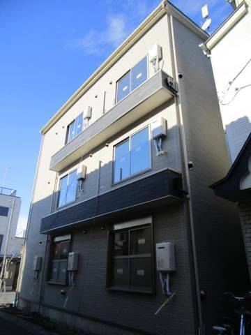 フォンテーヌの周辺