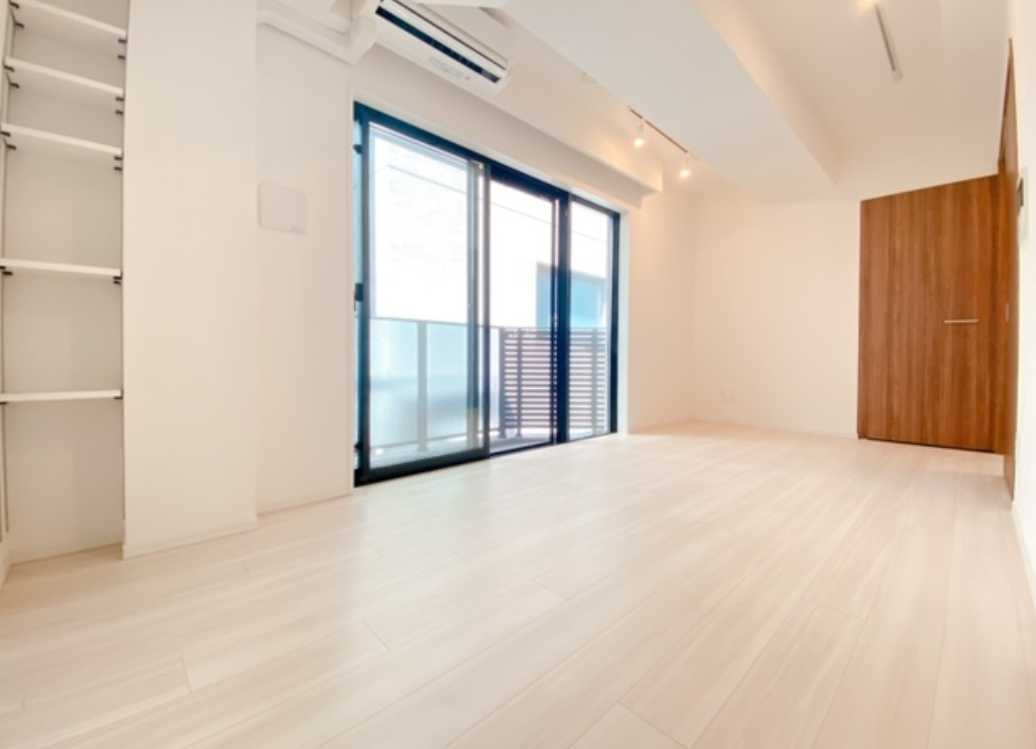 アーバンプレミア池尻大橋　ペット相談　駅近　礼金０の居間・リビング