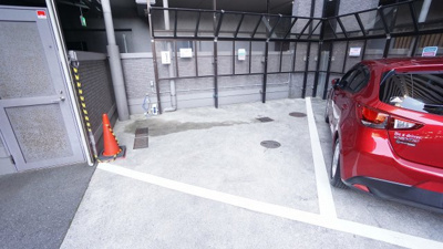 【設備】 | フローレンス井口台 | 嬉しい洗車スペース、水道設備つき