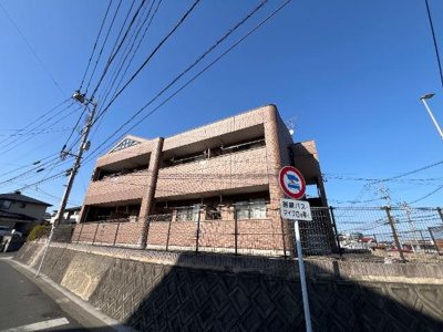【外観】 | ハイグレイス | ◆◇◆大人気の入居時の費用負担0円プラン利用可能◆◇◆
〇現地待合わせOK　〇LINE対応可　〇他社物件持込ＯＫ
〇遠隔契約OK　〇お値引き喜んで♪皆様のお問合せをお待ちしています♪
