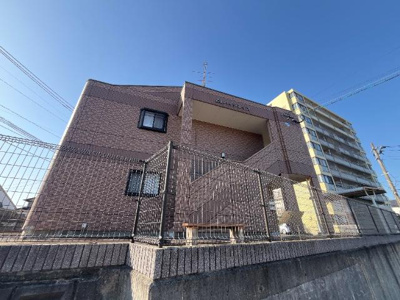 【エントランス】 | ハイグレイス | ◆初期費用最安値コミット！「もっとお得に賃貸」を叶えます♪
◆見積もりのセカンドオピニオンも開催中♪検討中の物件もお気軽に相談下さい。
※既にお申込み済みの場合はご遠慮下さい。
