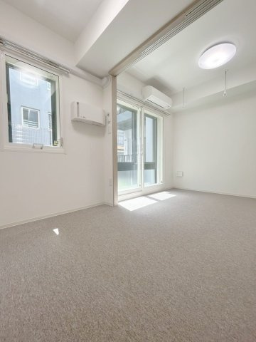 「防音マンション」クリオラモード新江古田サウンドテラスの洋室|明るい洋室です