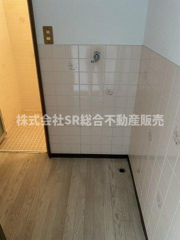 横小路町６丁目中古戸建の設備|室内洗濯機置き場です☆