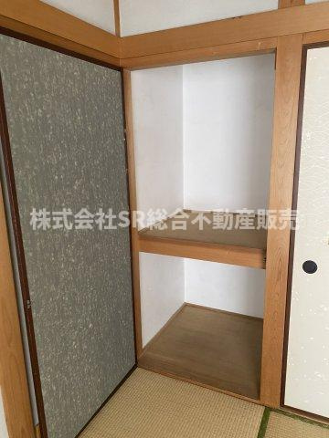 横小路町６丁目中古戸建の収納|便利な収納スペースです
