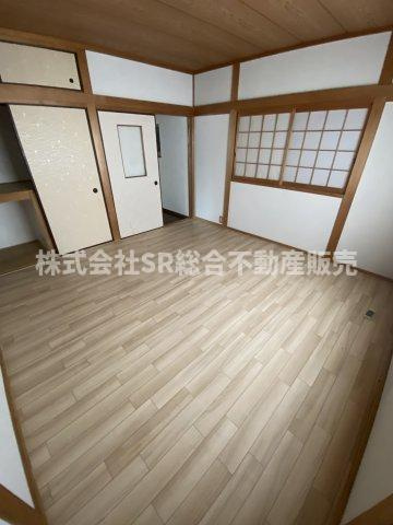 横小路町６丁目中古戸建の洋室|個人の部屋や寝室として使える洋室です
