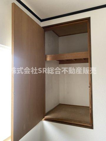 横小路町６丁目中古戸建の収納|こまごまとしたものを収納できそうですね