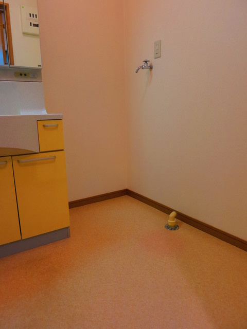 サンコートアクシスの設備|防水板