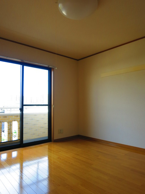 サンコートアクシスの居間・リビング|居室1