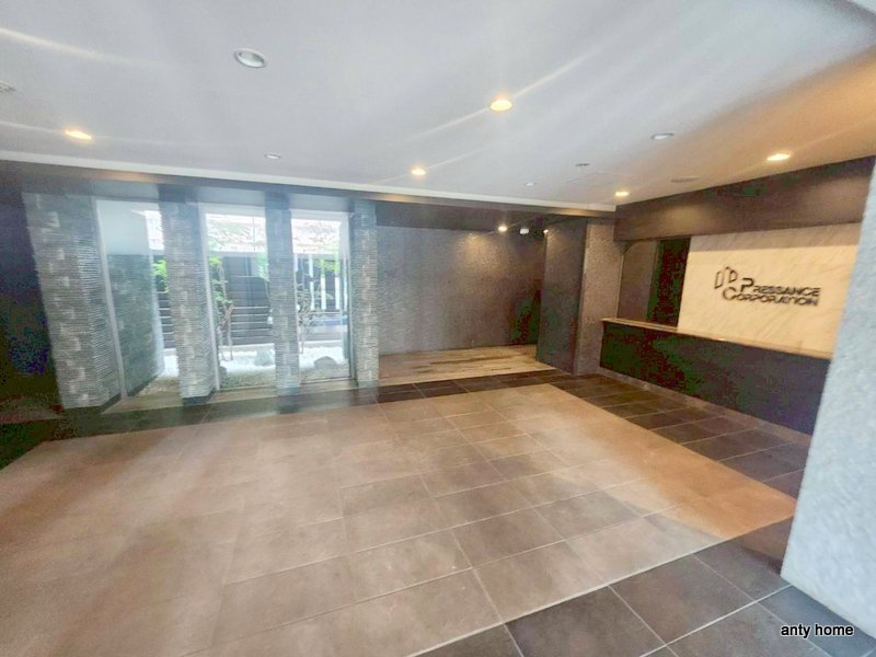 プレサンス四天王寺前夕陽ヶ丘　仲介手数料無料のロビー