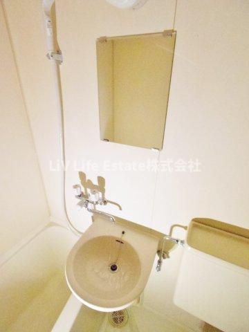 小平市鈴木町２丁目の賃貸マンションの洗面所