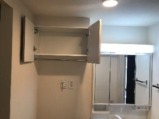 【収納】 | （仮）北区熊谷２丁目新築アパート | 洗濯機上部収納（イメージ）