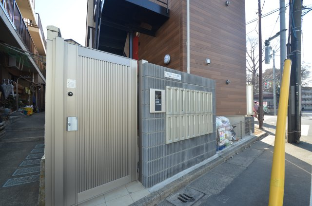 サンアベニュー成増のエントランス