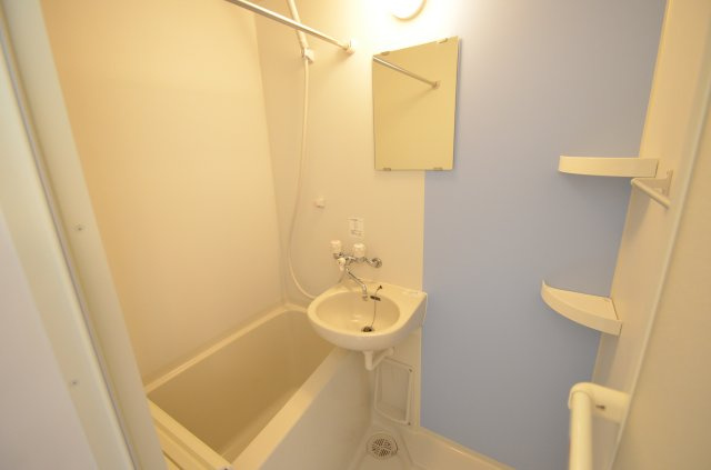 サンアベニュー成増の浴室