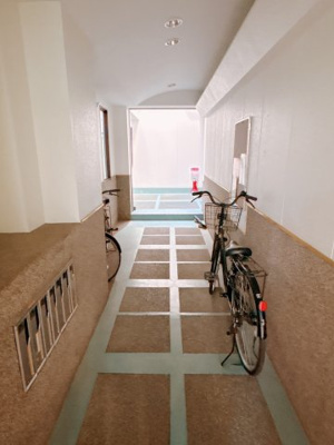 【エントランス】 | グレーシィ・COM