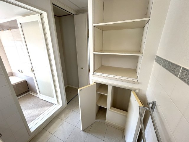 【洗面所】 | 中古一戸建　高知市春野町南ヶ丘８丁目