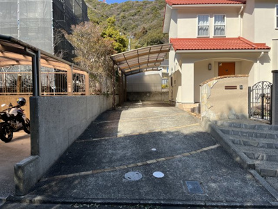 【庭】 | 中古一戸建　高知市春野町南ヶ丘８丁目