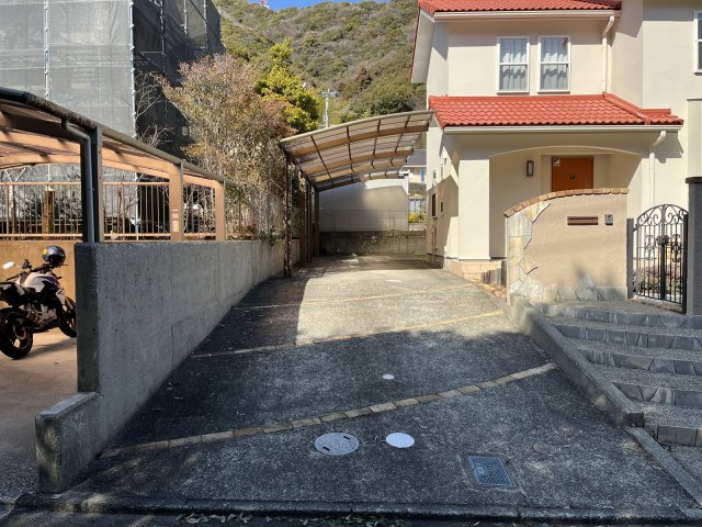 【庭】 | 中古一戸建　高知市春野町南ヶ丘８丁目
