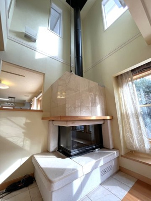 【その他】 | 中古一戸建　高知市春野町南ヶ丘８丁目 | 暖炉