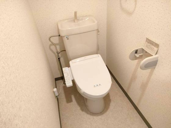 京橋森野ビルのトイレ